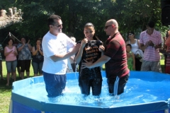 08-de-janeiro-1-ceia-e-batismo-2012-141-800x600